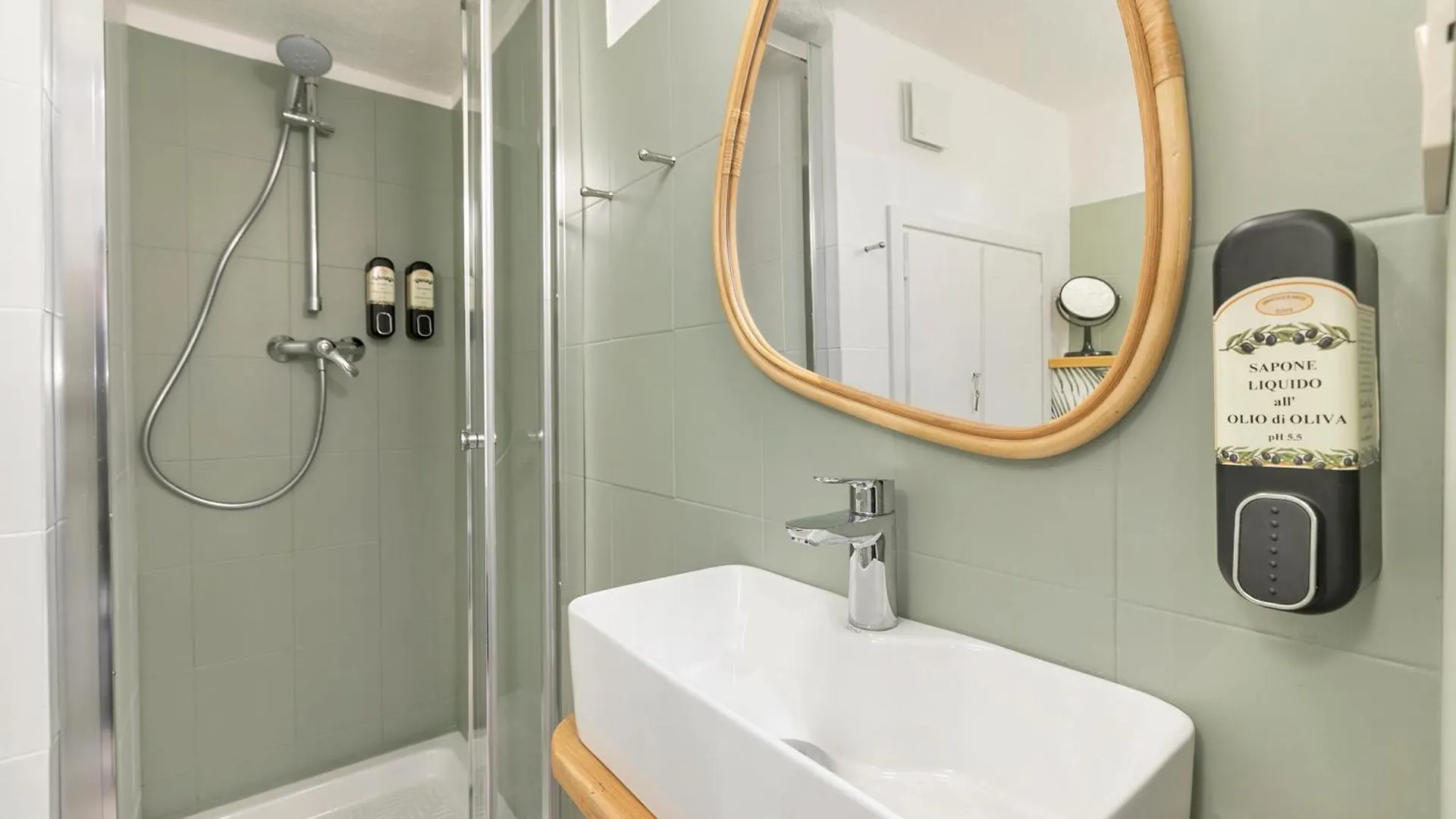 Apartment La Torretta Holiday Home Sanremo - Happy Rentals Italy